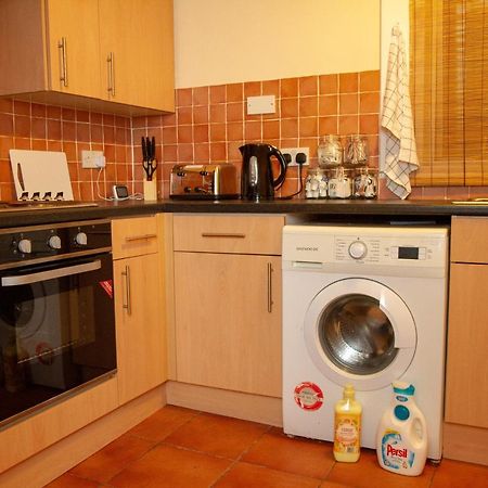 Apartament Carvetii - Fox House - 1St Floor Flat Sleeps Up To 8 Dunfermline Zewnętrze zdjęcie
