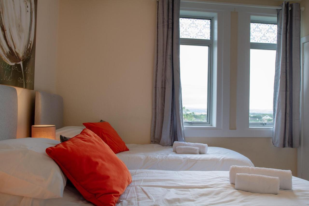 Apartament Carvetii - Fox House - 1St Floor Flat Sleeps Up To 8 Dunfermline Zewnętrze zdjęcie