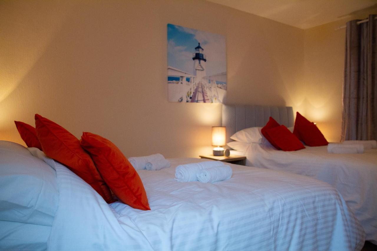 Apartament Carvetii - Fox House - 1St Floor Flat Sleeps Up To 8 Dunfermline Zewnętrze zdjęcie