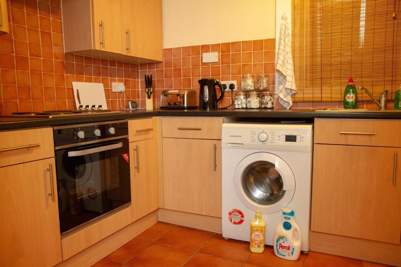 Apartament Carvetii - Fox House - 1St Floor Flat Sleeps Up To 8 Dunfermline Zewnętrze zdjęcie