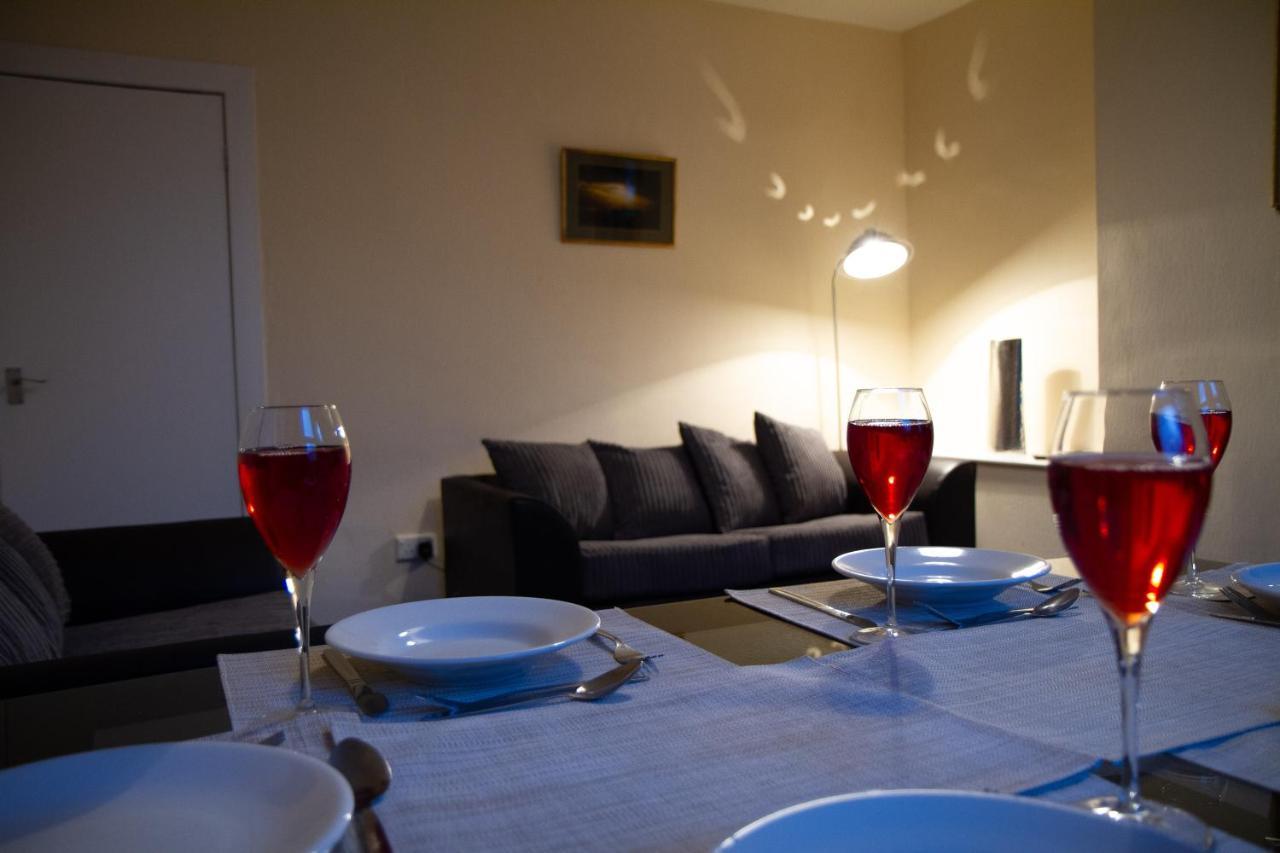 Apartament Carvetii - Fox House - 1St Floor Flat Sleeps Up To 8 Dunfermline Zewnętrze zdjęcie